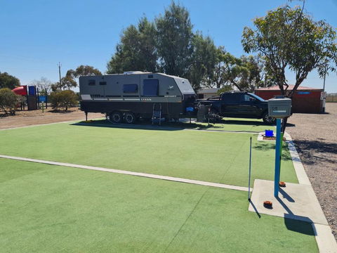 Whyalla Caravan And Tourist Park - Perths Hotel 2