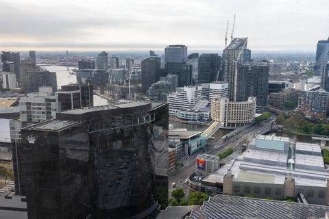 Yarra River View Apartment Room - Perths Hotel 2