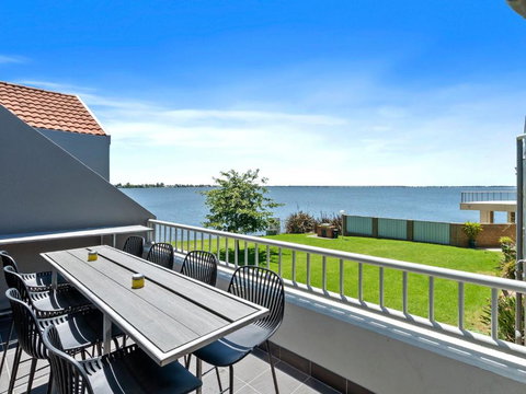 Yarrawonga Lakeside Apartment 44 - Perths Hotel 0