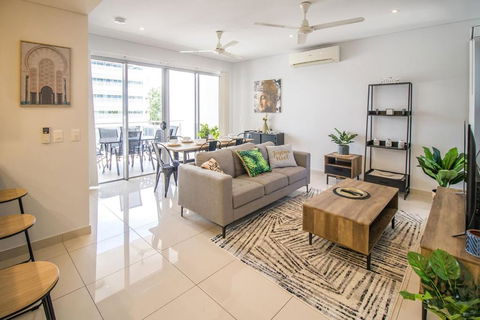 ZEN CENTRAL CBD - Affordable 3-Bdrm Apt In The Heart Of Darwin City - Perths Hotel 1