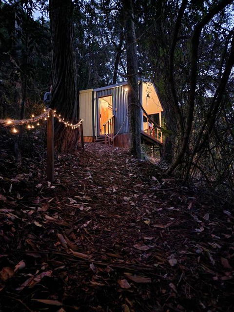 ZEN House Tiny House By The Lake - Perths Hotel 0