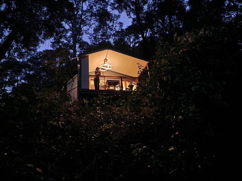 ZEN House Tiny House By The Lake - Perths Hotel 1