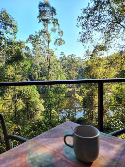 ZEN House Tiny House By The Lake - Perths Hotel 3