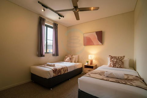 ZEN PARADISE - 2-BR Waterfront Ocean View Retreat - Perths Hotel 1