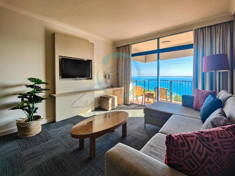 ZEN88 ESPLANADE: 1-BR Top Floor Ocean View Suite - Perths Hotel 2