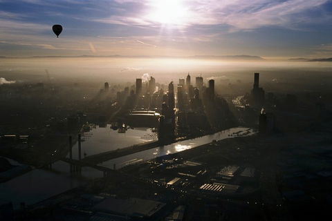 Melbourne Balloon Flights, The Peaceful Adventure - Perths Hotel 2