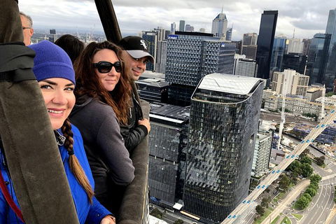 Melbourne Balloon Flights, The Peaceful Adventure - Perths Hotel 3