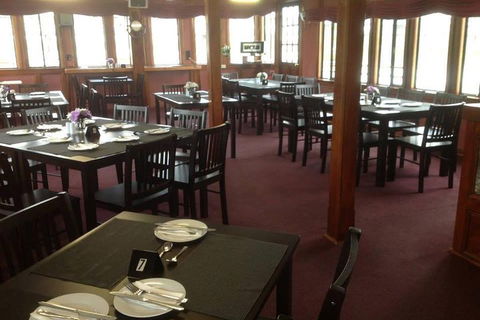 Adelaide Hills Tour With River Murray 3 Hour Lunch Cruise - Perths Hotel 0