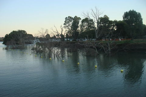 Adelaide Hills Tour With River Murray 3 Hour Lunch Cruise - Perths Hotel 5