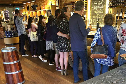 McLaren Vale Winery Small Group Tour With Wine Tasting And Lunch - Perths Hotel 5