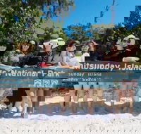 Whitehaven Beach Club - Perths Hotel