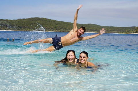 Pippies 3 Days 2 Nights Fraser Island Tour - Perths Hotel 0