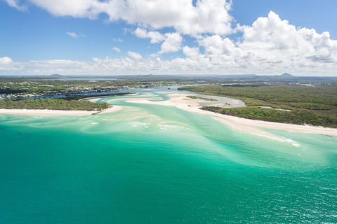 Deluxe Seaplane Tour Noosa To Glasshouse Adventure For 2 With Photobook - Perths Hotel 0