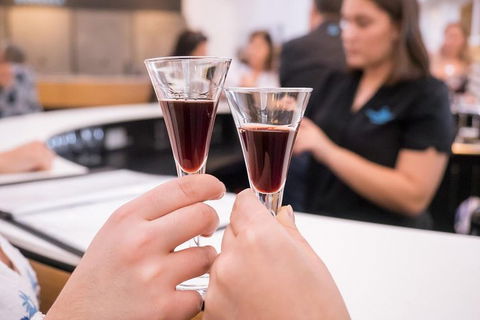Barossa Valley Private Tour (from 2 To 11 People) - Perths Hotel 5