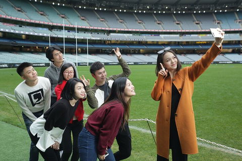 Melbourne Sports Experience + Free MCG Tour - Perths Hotel 3