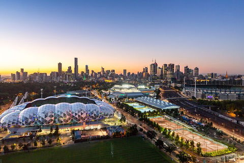 Melbourne Sports Experience + Free MCG Tour - Perths Hotel 4