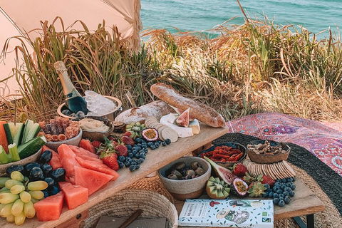 A Picnic In Byron Bay - Perths Hotel 5
