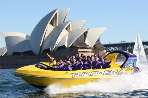 30-Minute Sydney Harbour Jet Boat Ride: Thunder Twist - Perths Hotel 3