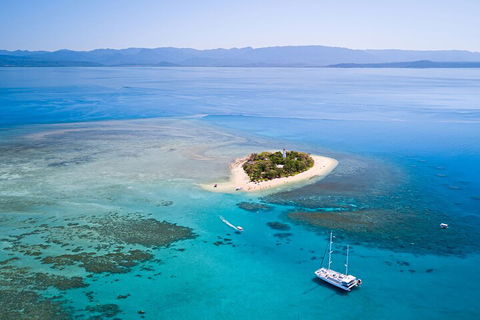 Ultimate 3-Day Great Barrier Reef Cruise Pass - Perths Hotel 2