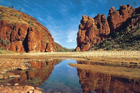 Alice Springs, Uluru Ayers Rock & Kings Canyon 8 Days Touring Package - Perths Hotel 4