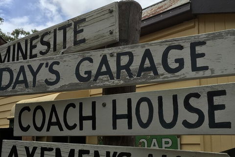 Private Tour To Paronella Park, Historic Village Herberton And Wild Life Wallaby - Perths Hotel 1