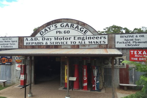 Private Tour To Paronella Park, Historic Village Herberton And Wild Life Wallaby - Perths Hotel 3