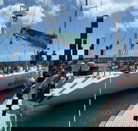 2-Night Whitsundays Sailing Cruise incl. Whitehaven Beach  Great Barrier Reef - Perths Hotel