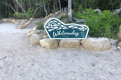 2 Night Small Group Whitsundays Sailing Adventure Aboard Mandrake - Perths Hotel 1