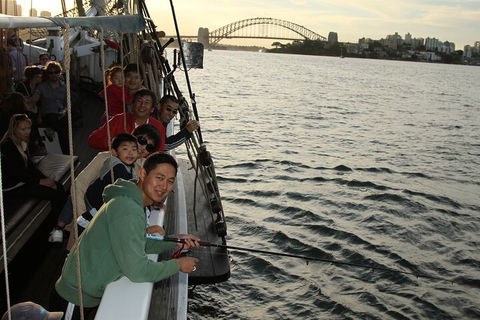 Sydney Harbour Tall Ship Twilight Dinner Cruise - Perths Hotel 5