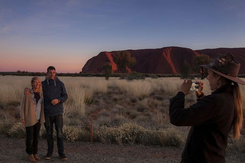 Highlights Of Uluru Including Sunrise And Breakfast - Perths Hotel 4