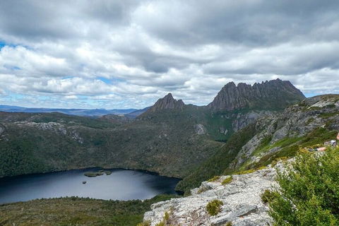 6 Day Trek The Cradle Mountain Overland Track - Perths Hotel 2