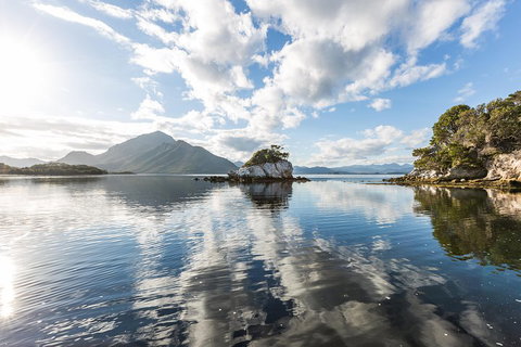 Southwest Tasmania Wilderness Experience: Fly Cruise And Walk Including Lunch - Perths Hotel 5
