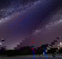 Pinnacles Desert Sunset Stargazing Tour - Perths Hotel