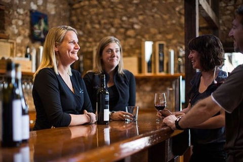 Barossa Ultimate Winery Experiences - Perths Hotel 0