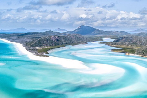 4 Day & 3 Night Whitsunday Islands & Outer Reef Sailing Adventure On Condor - Perths Hotel 5