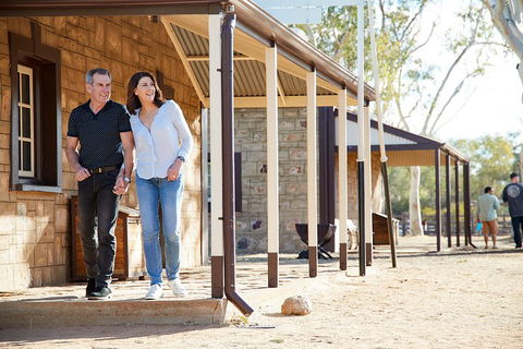 Alice Springs Highlights Tour - Perths Hotel 0