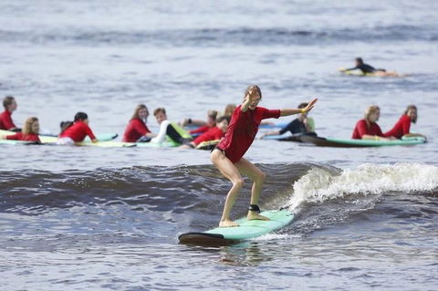 Group Surfing Lessons Kool Katz 1 Day - Perths Hotel 5
