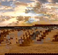 Pinnacle Desert Sunset and Night-time Stargazing Tour from Perth - Perths Hotel