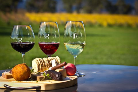Yarra Valley Gourmet Small-Group Ecotour From Melbourne - Perths Hotel 2
