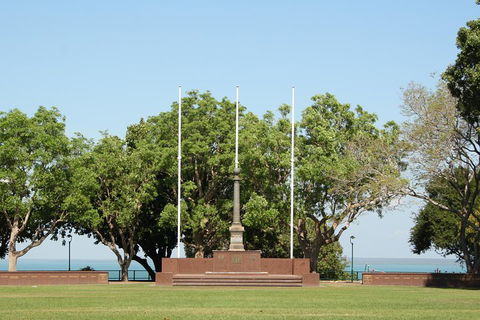 Darwin Walking Tour: World War II Reflections - Perths Hotel 0