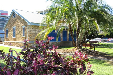 Darwin Walking Tour: World War II Reflections - Perths Hotel 5