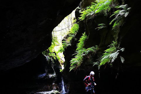 Full-Day Canyoning Experience At Stunning Empress Canyon - Perths Hotel 2