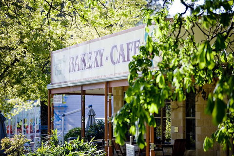 Lake Mountain Snow Trip Including Yarra Valley Chocolaterie From Melbourne - Perths Hotel 2
