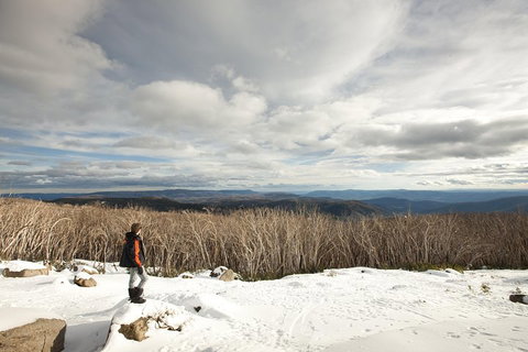 Lake Mountain Snow Trip Including Yarra Valley Chocolaterie From Melbourne - Perths Hotel 5