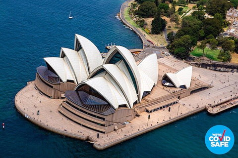 Private Helicopter Flight Over Sydney & Beaches For 2 Or 3 People - 20 Minutes - Perths Hotel 1