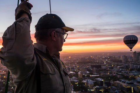 Melbourne Balloon Flight At Sunrise - Perths Hotel 3