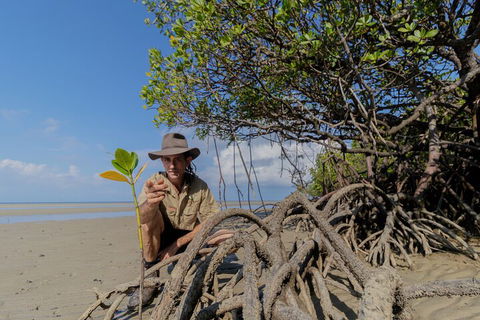 Full Day Cooktown Private Tour - Perths Hotel 2