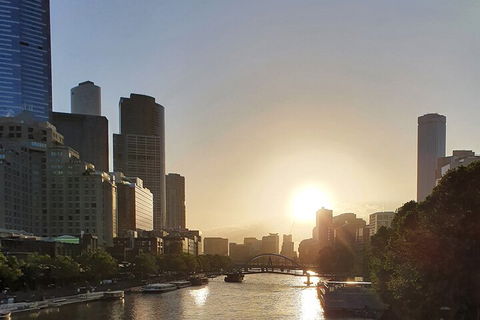 Melbourne After Dark 2-hour Walking Tour - Perths Hotel 4