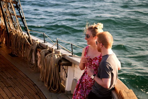 Sydney Harbour Tall Ship Wine & Canapes Evening Cruise - Perths Hotel 4