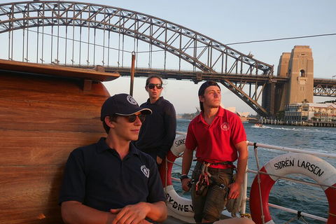 Sydney Harbour Tall Ship Wine & Canapes Evening Cruise - Perths Hotel 5